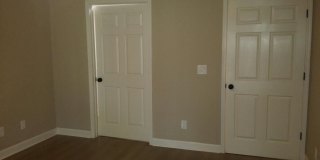 Completely Renovated 3rd Floor condominium with panoramic views GARAGE INCLUDED! Gallery 29