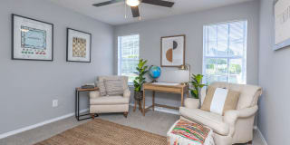 Windsor Place Gallery 44