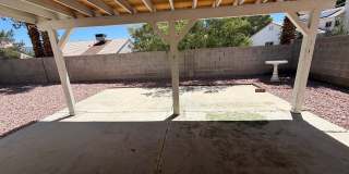 Hard to Find 4 Bedroom Single Story Gallery 36