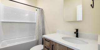2-bedroom, 2.5-bathroom apartment built in 2024 Gallery 48