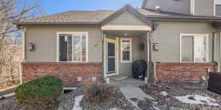 2 Bedroom 2 Bathroom Townhouse in Jefferson Gardens Gallery 1