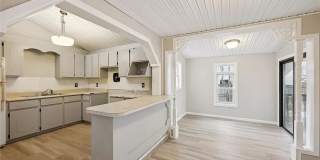 Charming 3 Bedroom Home in Loraine Gallery 8