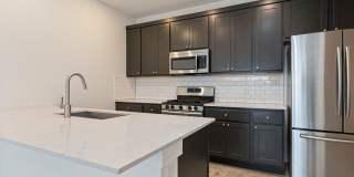 Beautiful 2 bedroom, 1.5 bathroom home in East Austin!!! Gallery 9