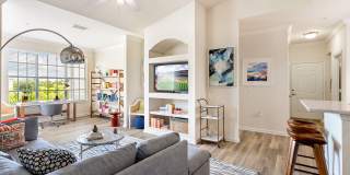 Grandeville at River Place Gallery 27