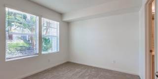 Available Now! Tri-Level 3 Bedroom 3.5 Bath Townhome!! Gallery 49