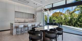 1045 W 47th Ct Gallery 10