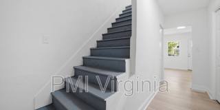 307 North 4th Street Gallery 16