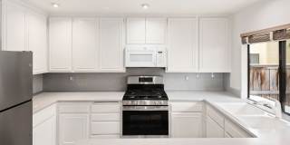 Wonderful uptown condo for rent... Santa Barbara! Gallery 7
