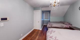 Gorgeous 4-Bed 2-Bath in Beaver Hills Gallery 22