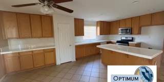 Beautifully designed stunning 5-bedroom, 3-bathroom home Gallery 13
