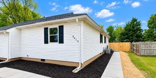 5613 N DUPONT Highway Gallery 1