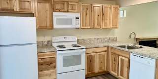 Brookshore Apartments Gallery 14