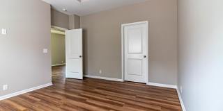 1526 Park Avenue - B Gallery 9