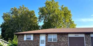 3809-3811 College View Dr Gallery 1