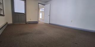 523 W BROAD Street Gallery 7