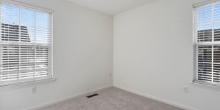 4801 PORTSMOUTH Road Gallery 21