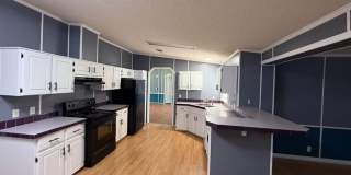 3 Bedroom / 2 Bath House On An Acre 3 Bedroom / 2 Bath House On An Acre Gallery 10