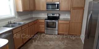 923 Person St Gallery 1