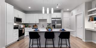 The Aston at Uptown Gallery 3