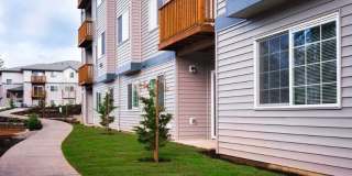 Taylor Creek Apartments Gallery 9