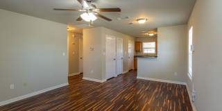 2 bed, 1 bath in great location - move in ready! Gallery 4