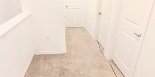 Annual – Unfurnished 3-bed 2-bath townhome in Nokomis Gallery 17