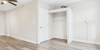 Spacious 4 Bedroom Single Family on Susquehanna St with Off Street Parking Gallery 22
