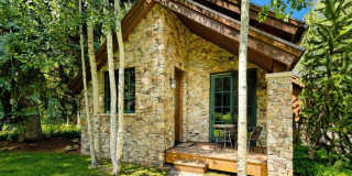 1350 Sierra Vista Drive Gallery 1