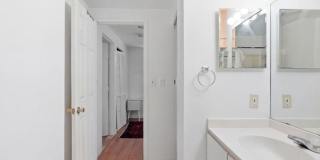 102 Gainsborough St. Gallery 8
