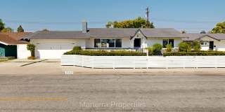 Beautiful Home with Pool! Gallery 3
