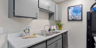 Verde Apartments Gallery 23