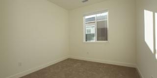 4 bedroom, 2.5 bathroom home in Golden Valley.  washer/dryer/refigerator included Gallery 16