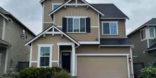 Gorgeous 4BR, 3.5BA Gem in Kingstone Community, Lynnwood, Gallery 1