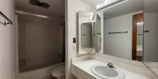 Quaint and Cozy 2-Bed 2- Bath 2nd Floor Condo – The Perfect Blend of Comfort and Style! Gallery 19