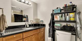 Quiet 2BR Condo in Washington, DC Gallery 11