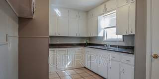 3119 Jarvis Street Gallery 4