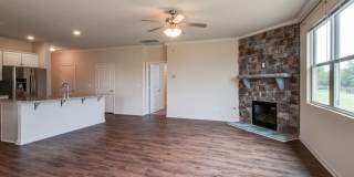 Gorgeous 4BR/2.5BA+Bonus executive home for lease in M'boro now! Triple Rockvale schools! Gallery 14