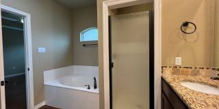 3 Bedroom Single Family Home Gallery 13