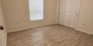Cozy 3 Bed 2 Bath Duplex in Lehigh Acres Gallery 22