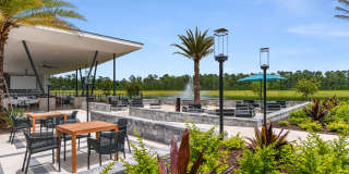 The Menlo Gallery 19