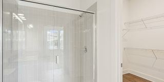 Maggie Flats Gallery 92