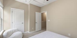 Stylish 3bd 3.5bath townhome for rent in the highly desirable Vermillion Gallery 33