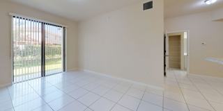 South Pointe Gallery 15