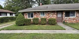 206 N John Street Gallery 1