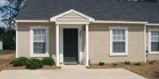 2 Bedroom 2 Bath Townouse Gallery 1