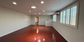 4 bedroom 2 1/2 bath  Home Gallery 9