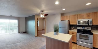 Oxbow Park Apartments Gallery 3