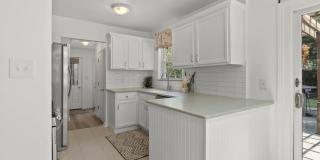 1940 Riverside Dr Gallery 8