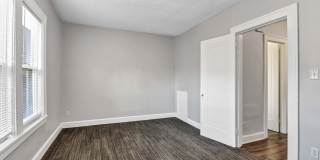 Lake Villa Gallery 4