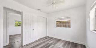 1060 SW 5th Terrace Gallery 11